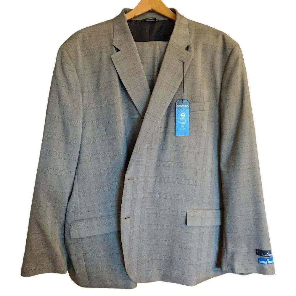 Nautica Suit 'Grant' 2 Piece Suit, 60 R Coat, Size 55 Waist Pant, Lt Grey Plaid